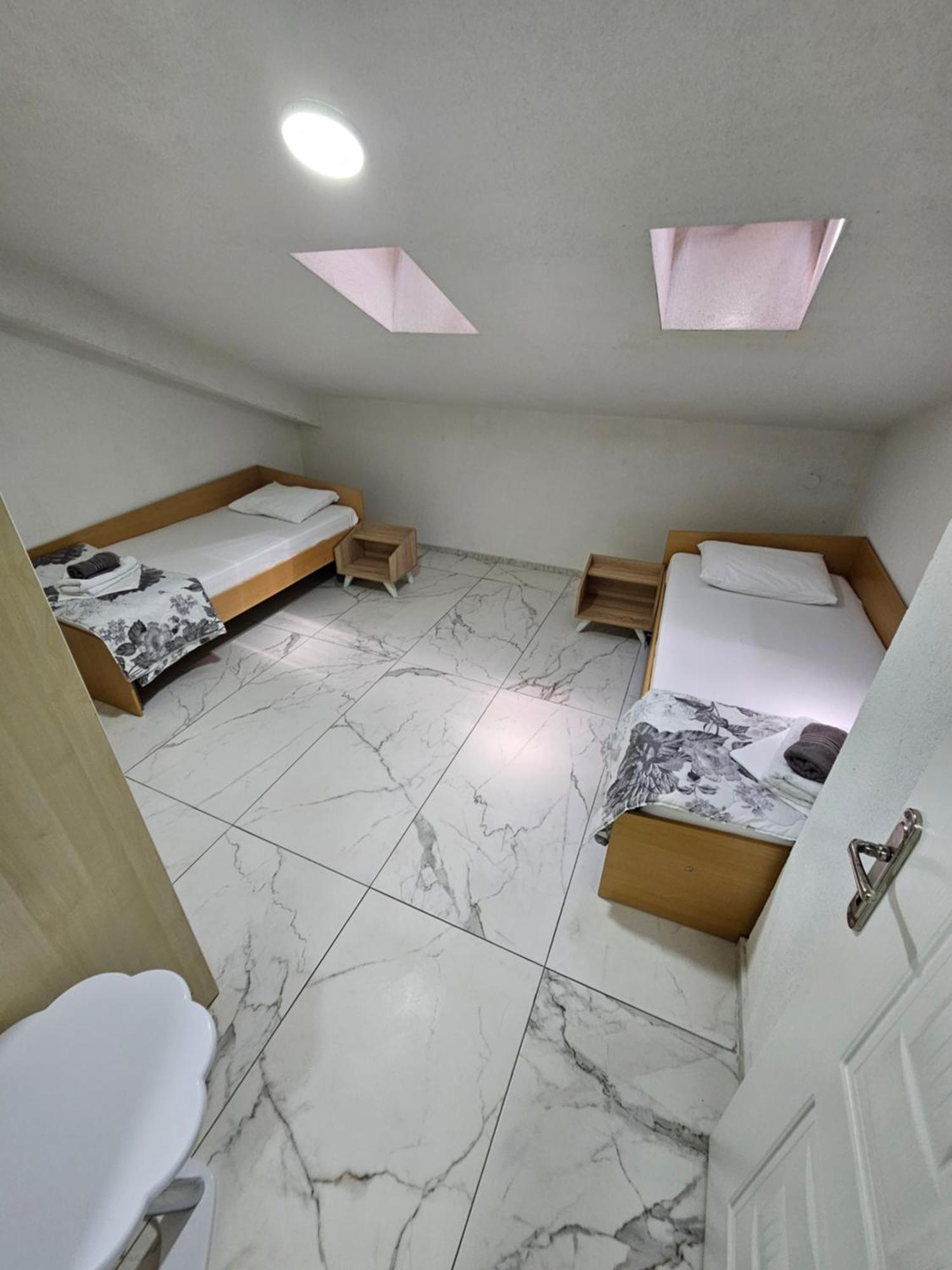 Unique Apartmens City Center 比托拉 外观 照片