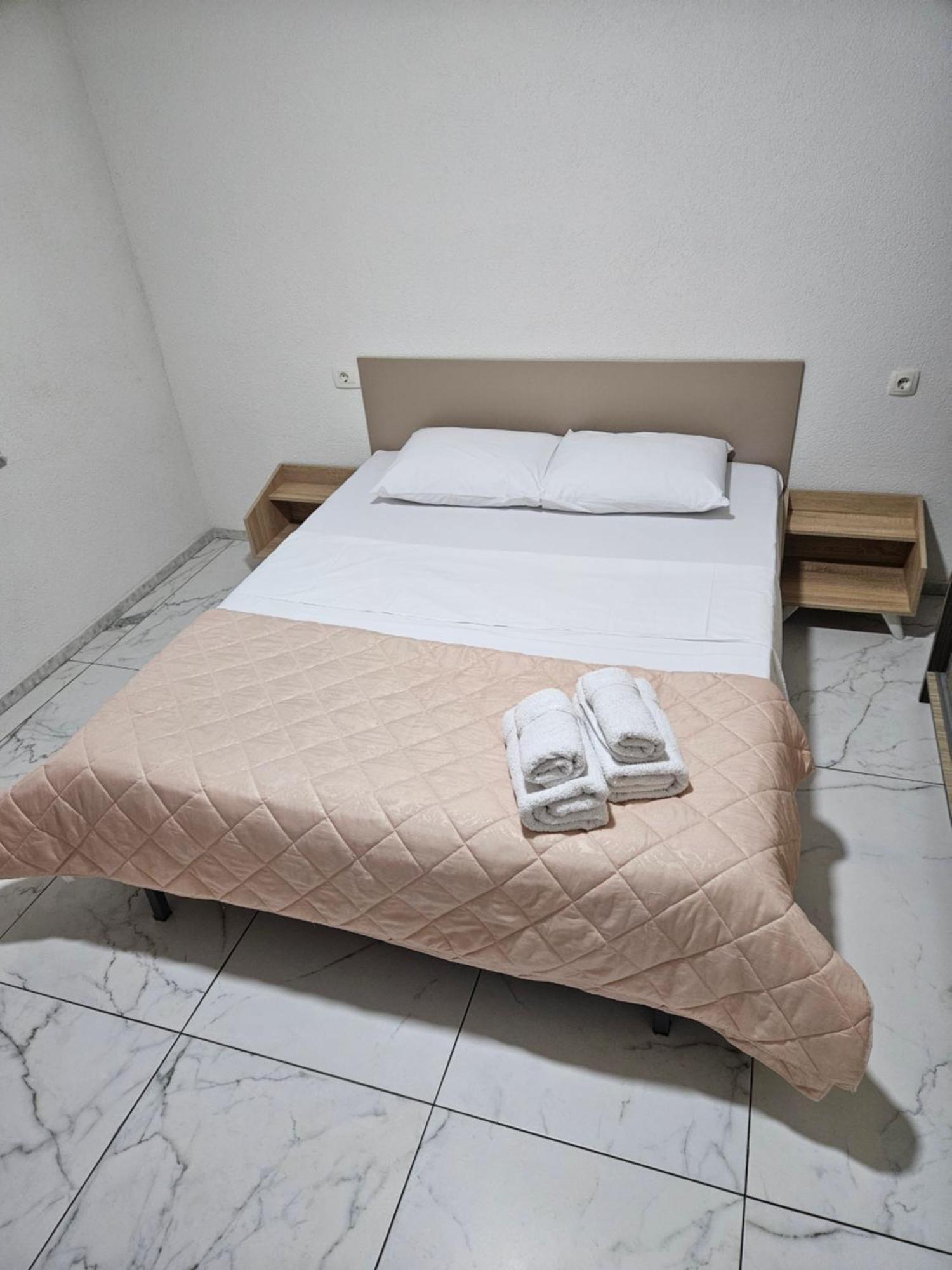 Unique Apartmens City Center 比托拉 外观 照片